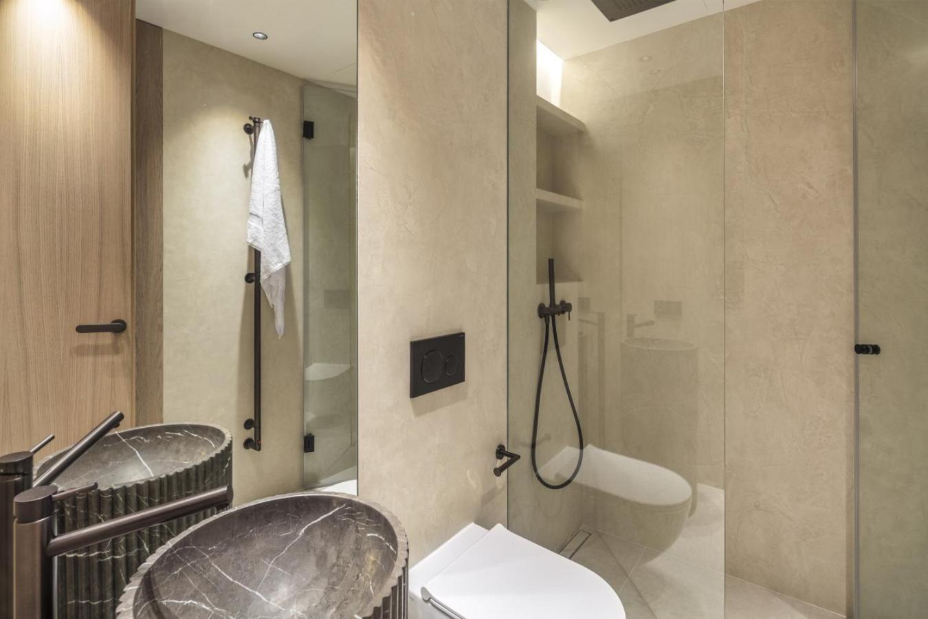 Apartment Elegant 3- Bedroom In Puente *